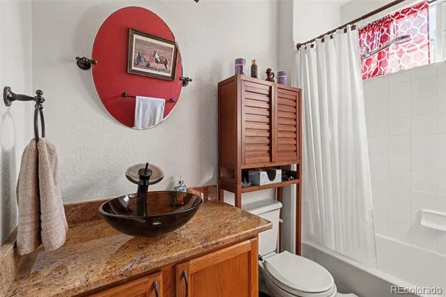 8952 Fox Drive #7-201 Thornton, CO 80260