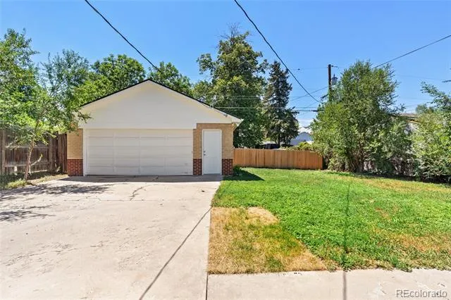 3459 S Fairfax Street Denver, CO 80222