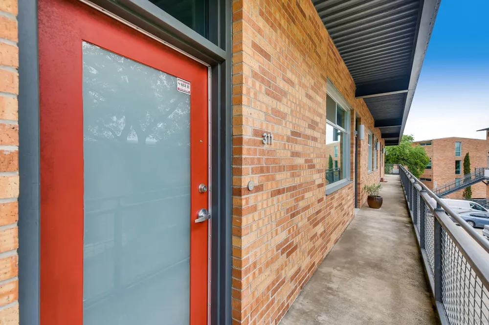 2205 Lamar Boulevard #311 Austin, TX 78705