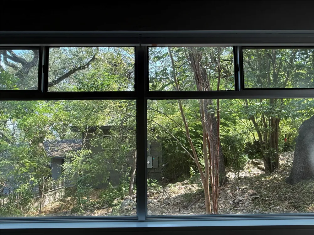 2205 Lamar Boulevard #311 Austin, TX 78705