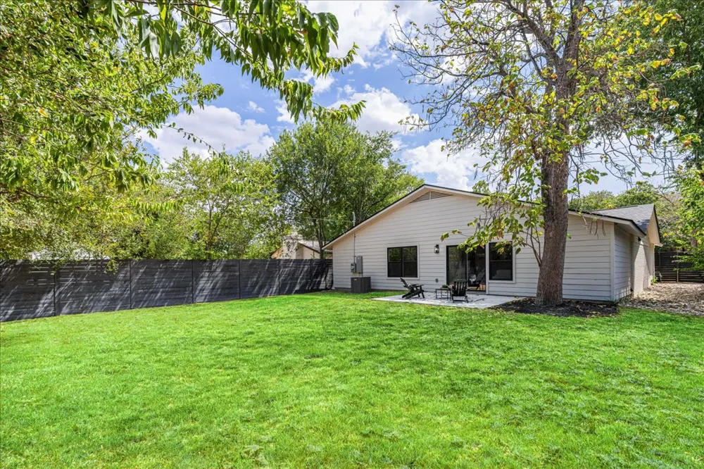 5608 Northdale Drive Austin, TX 78723