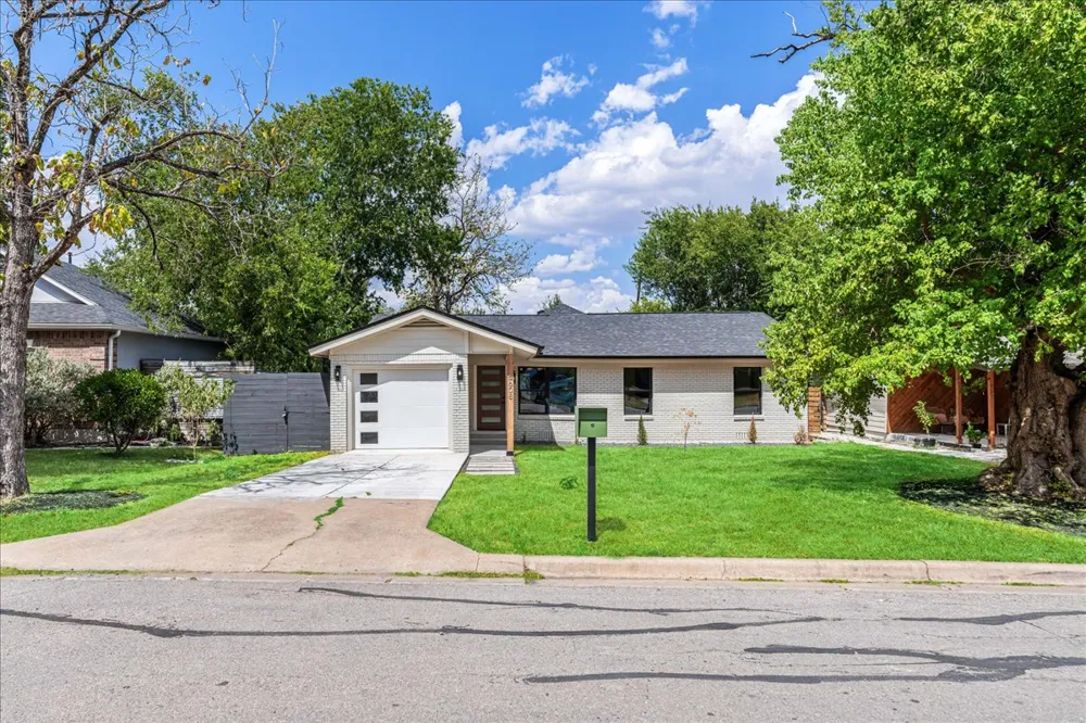 5608 Northdale Drive Austin, TX 78723