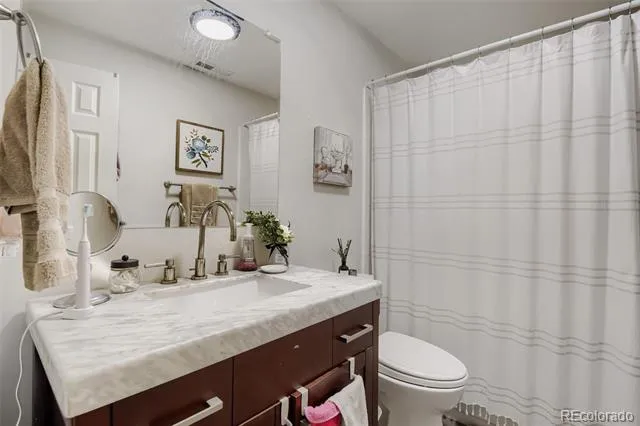 7110 S Gaylord Street #O6 Centennial, CO 80122