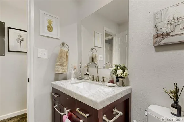 7110 S Gaylord Street #O6 Centennial, CO 80122