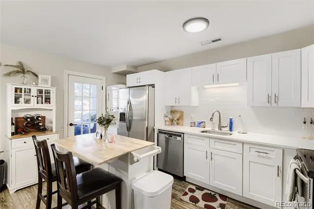 7110 S Gaylord Street #O6 Centennial, CO 80122