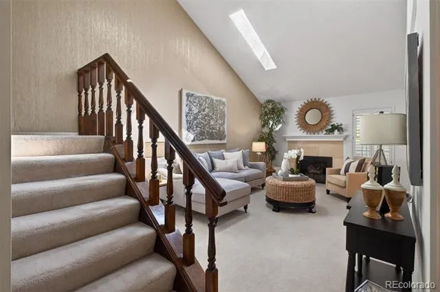 2558 S Vaughn Way #D Aurora, CO 80014