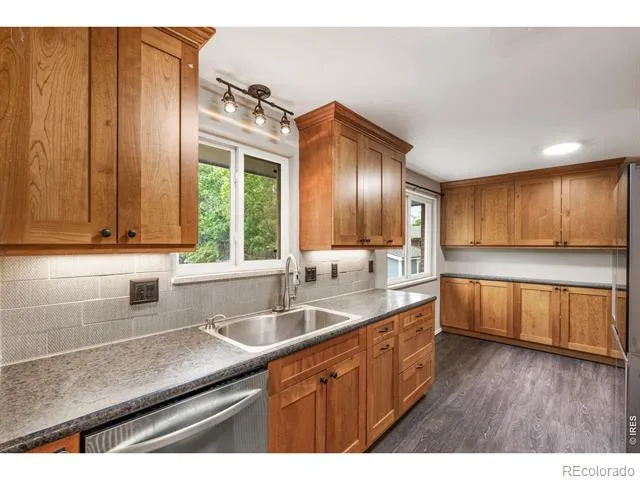 6128 S Madison Court Centennial, CO 80121