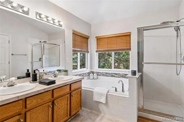 4442 S Auckland Court Aurora, CO 80015