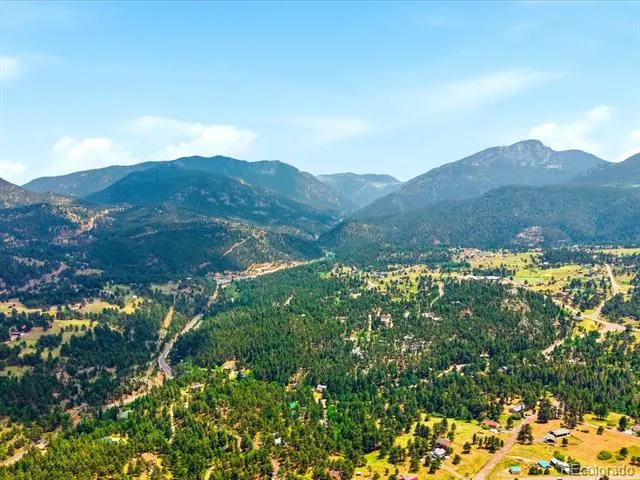 543 Crescent Lake Road Golden, CO 80403
