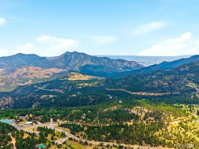 543 Crescent Lake Road Golden, CO 80403