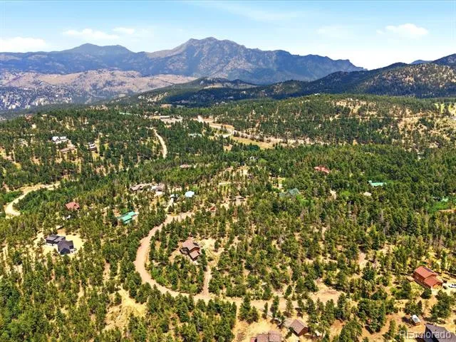 543 Crescent Lake Road Golden, CO 80403