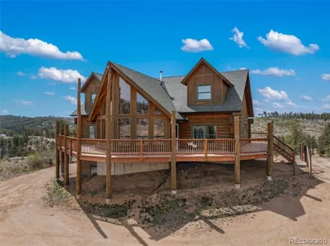 392 Brooks Lane