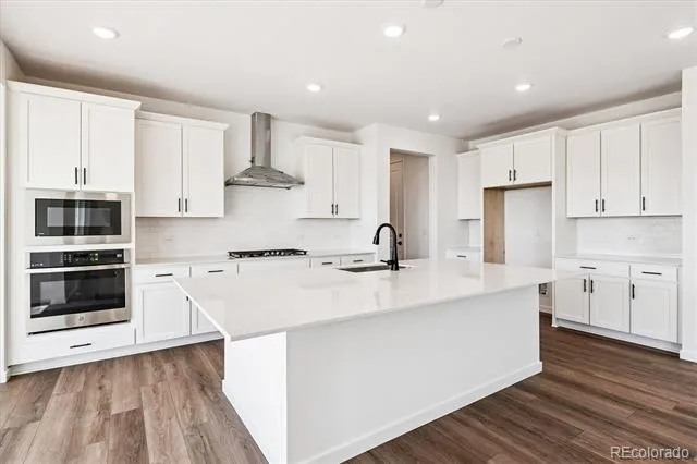760 Lawson Drive Elizabeth, CO 80107