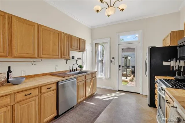 3030 Marion Street Denver, CO 80205