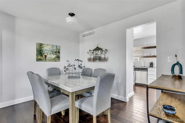 112 Blue Spruce Court Highlands Ranch, CO 80126