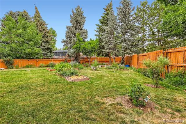 8845 W 81st Drive Arvada, CO 80005