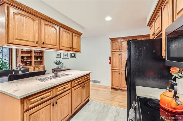 8845 W 81st Drive Arvada, CO 80005