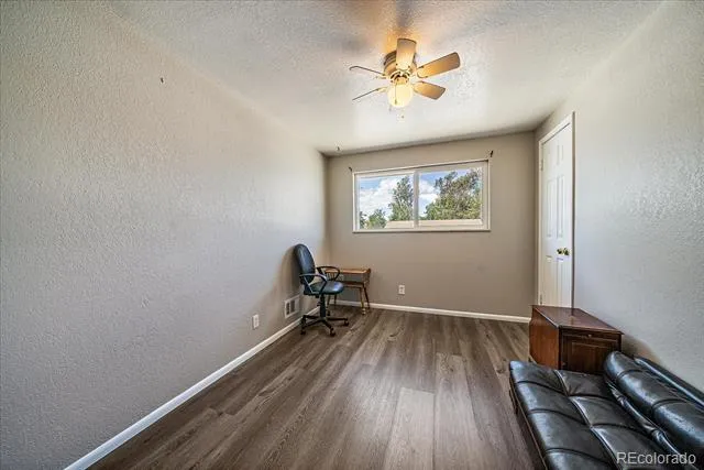 5042 Scranton Street Denver, CO 80239