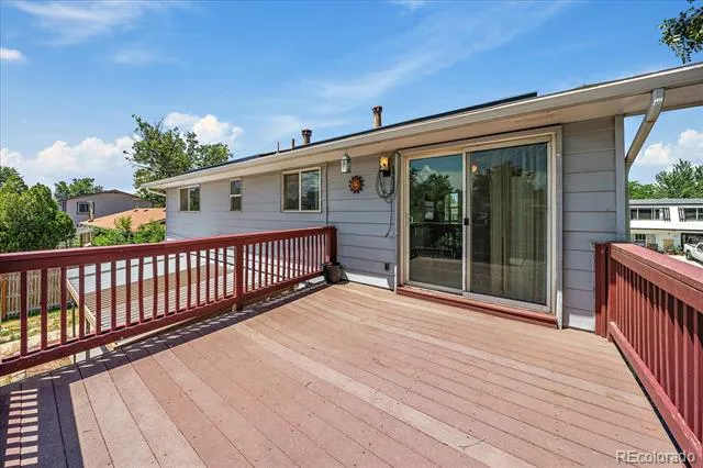 5042 Scranton Street Denver, CO 80239