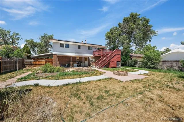 5042 Scranton Street Denver, CO 80239