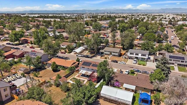 5042 Scranton Street Denver, CO 80239