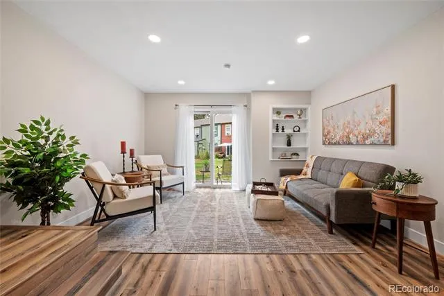 14252 E Hawaii Circle #B Aurora, CO 80012