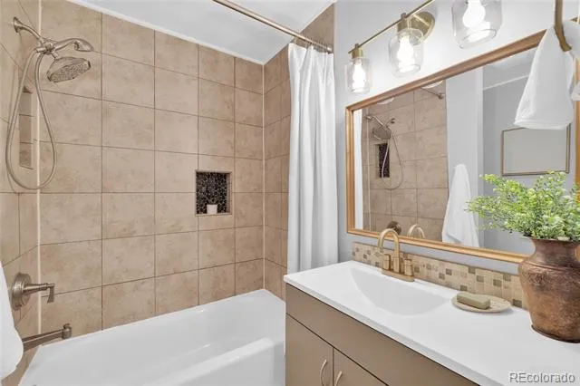 3970 S Delaware Street Englewood, CO 80110