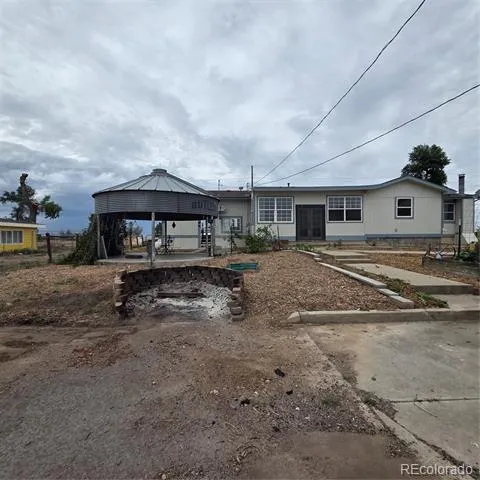 26906 County Road 20 Keenesburg, CO 80643