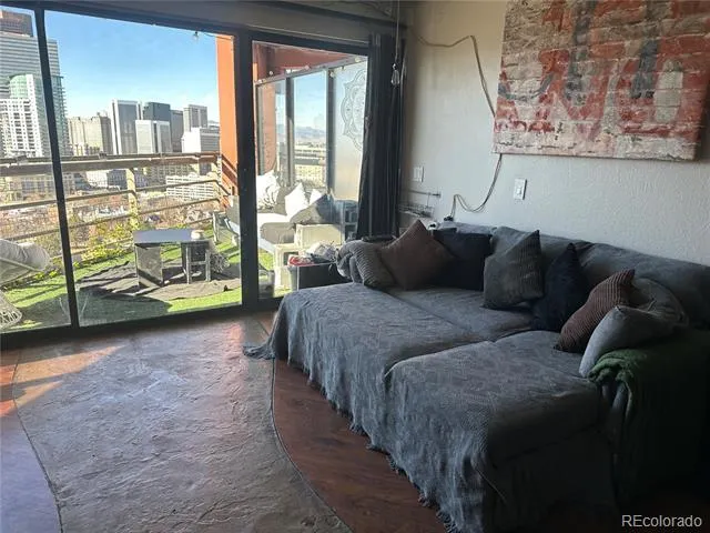 100 Park Avenue #1708 Denver, CO 80205
