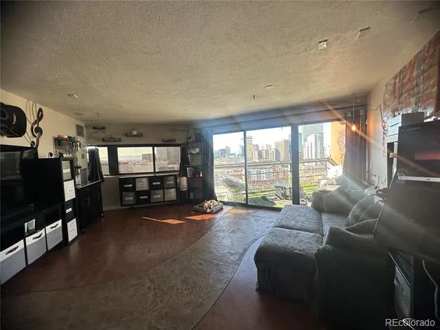 100 Park Avenue #1708 Denver, CO 80205
