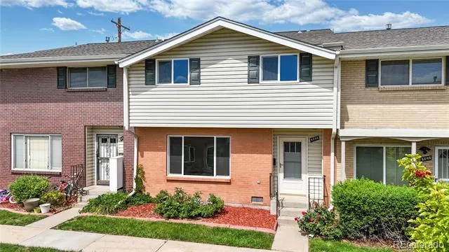 9238 E Mansfield Avenue Denver, CO 80237
