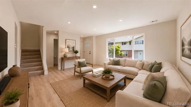 9238 E Mansfield Avenue Denver, CO 80237