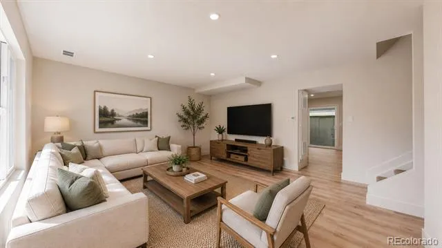 9238 E Mansfield Avenue Denver, CO 80237