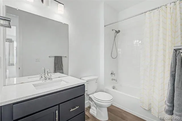 5733 Van Gordon Way Arvada, CO 80002