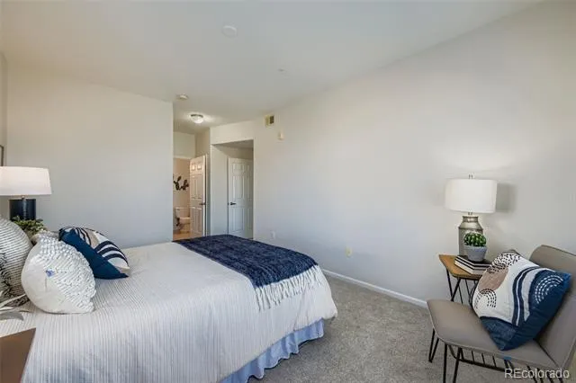 15700 E Jamison Drive #Bldg 7-101 Englewood, CO 80112
