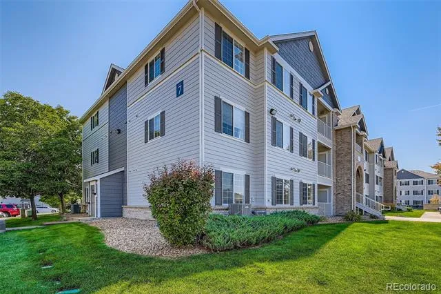 15700 E Jamison Drive #Bldg 7-101 Englewood, CO 80112