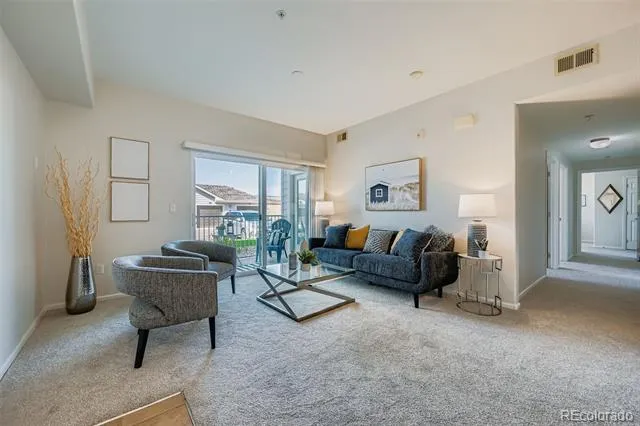 15700 E Jamison Drive #Bldg 7-101 Englewood, CO 80112