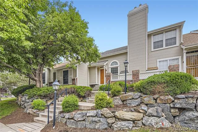 2902 W Long Circle #B Littleton, CO 80120