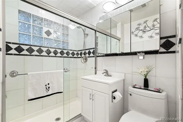 5140 E Missouri Avenue Denver, CO 80246