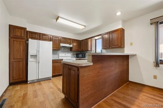 19 Pineridge Court Pueblo, CO 81001