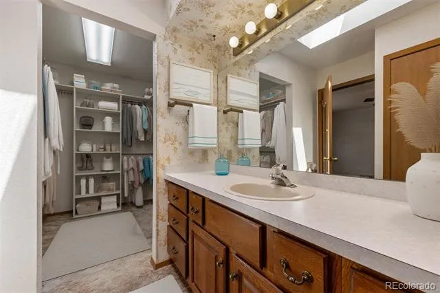 19 Pineridge Court Pueblo, CO 81001