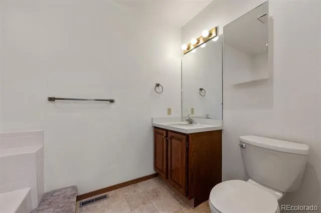 19 Pineridge Court Pueblo, CO 81001