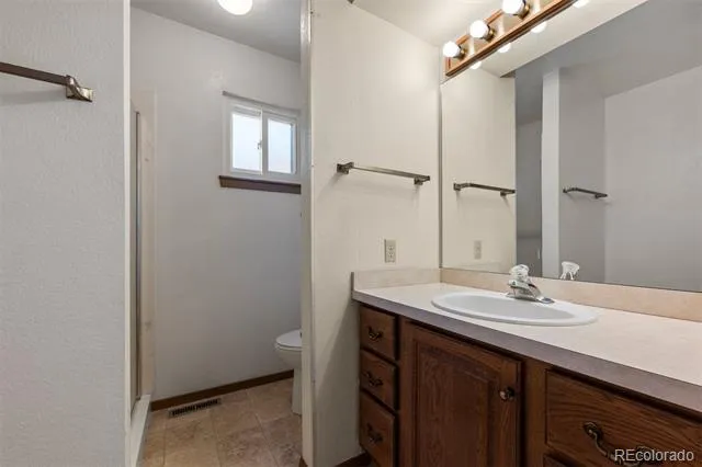 19 Pineridge Court Pueblo, CO 81001