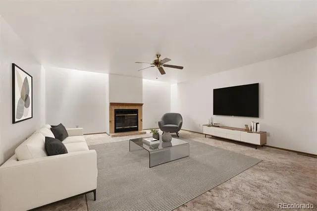 19 Pineridge Court Pueblo, CO 81001