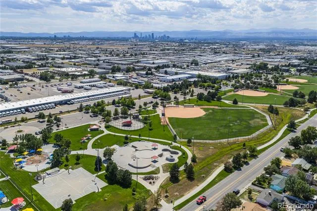 6461 Hudson Street Commerce City, CO 80022