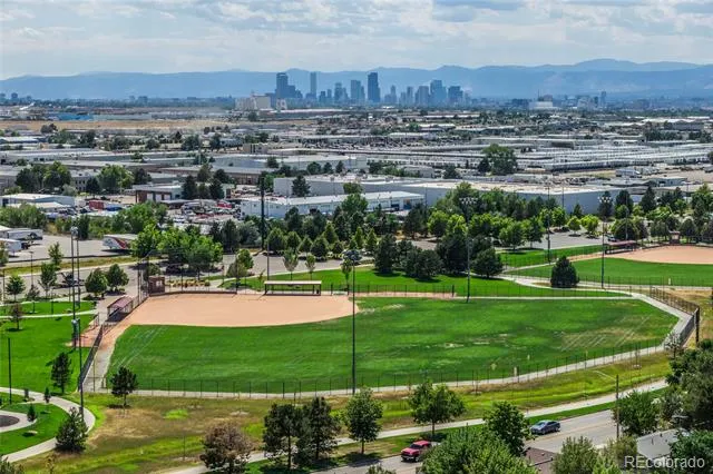 6461 Hudson Street Commerce City, CO 80022