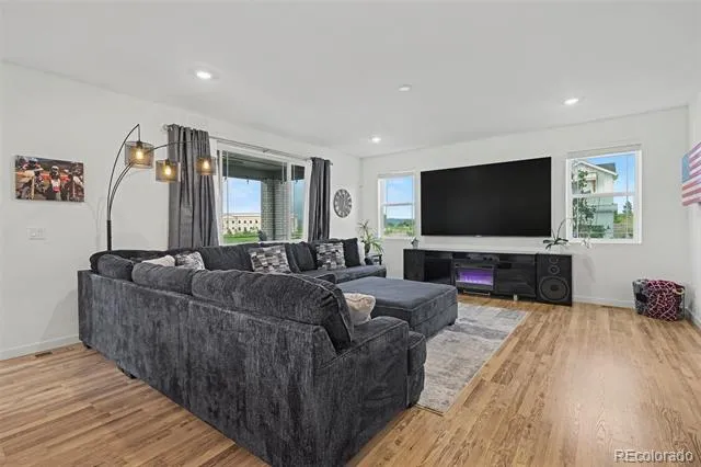 8489 Arriba Drive Littleton, CO 80125