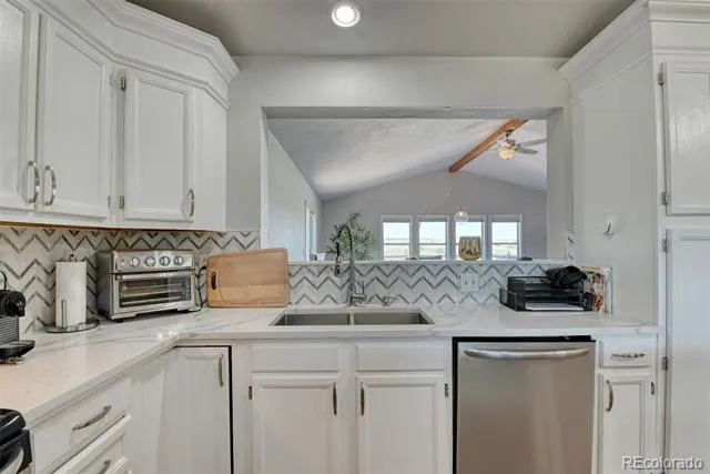 38801 Private Road 17 Elizabeth, CO 80107