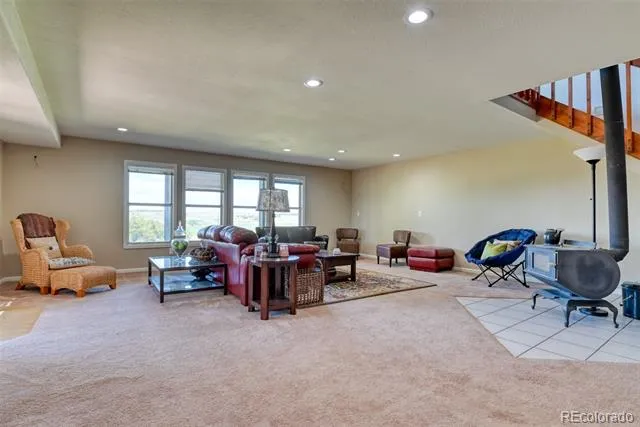 38801 Private Road 17 Elizabeth, CO 80107