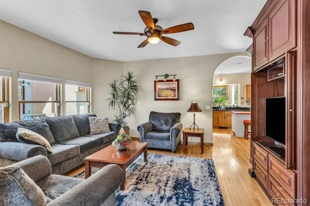 31 Black Fawn Lane Westcliffe, CO 81252
